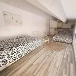 La Petite Maison A La