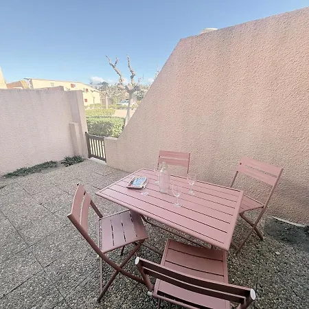 La Petite Maison à La *